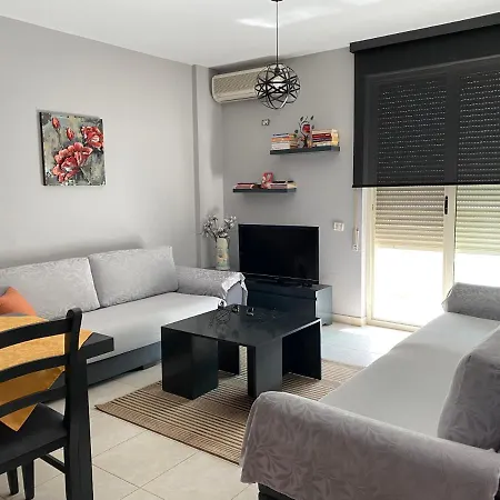 Freskia Golem Apartment