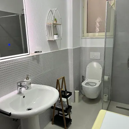 Apartment Freskia Golem