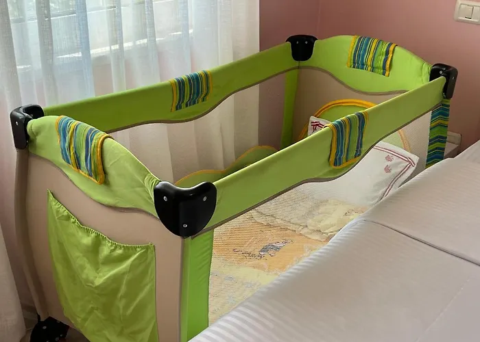Freskia Apartament *
